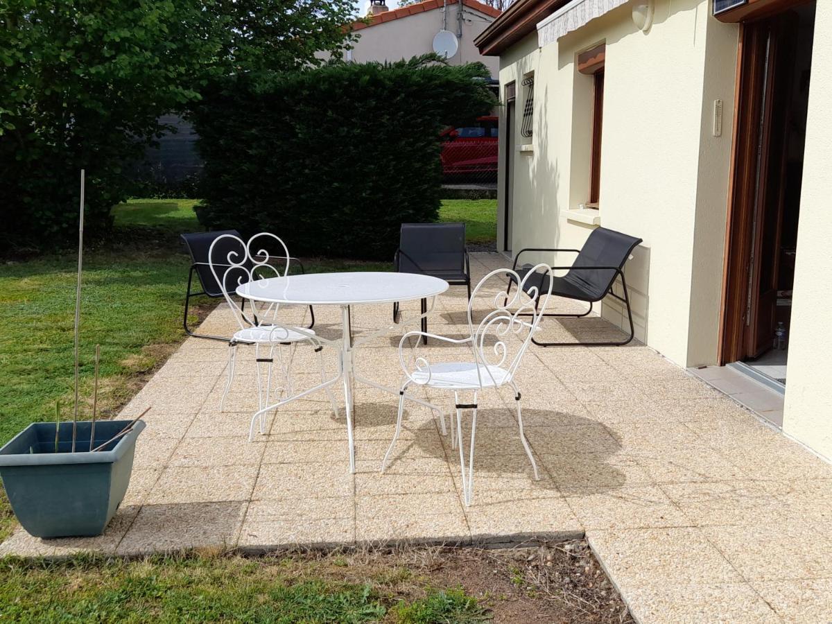 La Belle Maisonette Montmorillon Extérieur photo